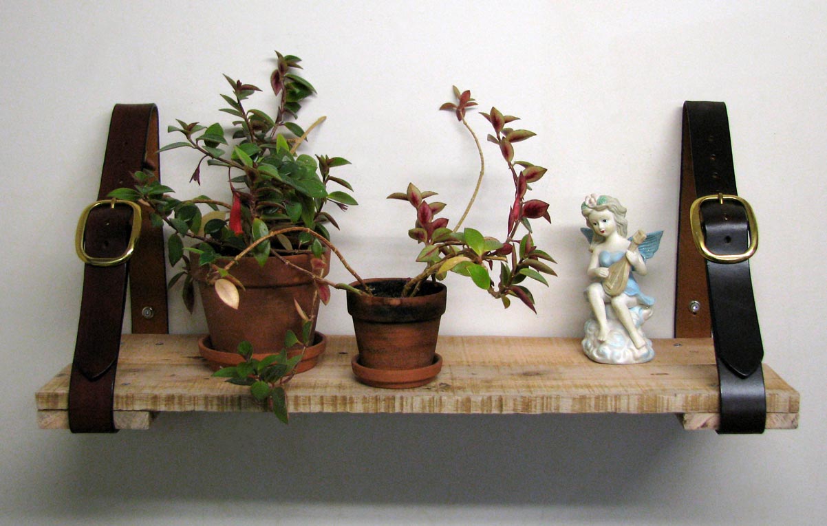 Leather Strap Pallet Shelf DIY Leather Strap Pallet Shelf DIY